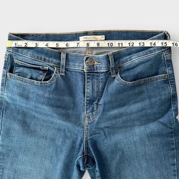 Women's Levi 710 Super-Skinny Jeans | 30x30 - Picture 5 of 12